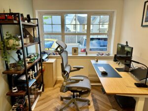 Small Office Setup in Paris